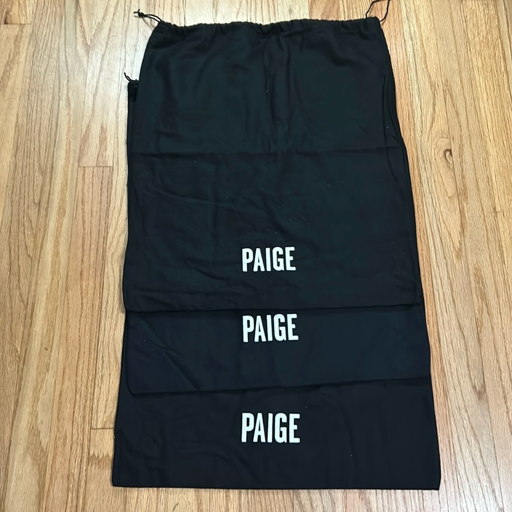 PAIGE black Dust Bag with duel draw string lot (3) pcs